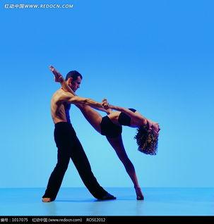 成人舞蹈男女表演视频,成人舞蹈男女表演的视觉盛宴